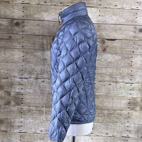 32 Degrees Heat Sz XS Women’s Ultra-Light Jacket  Used on Gray Color - Picture 5 of 13